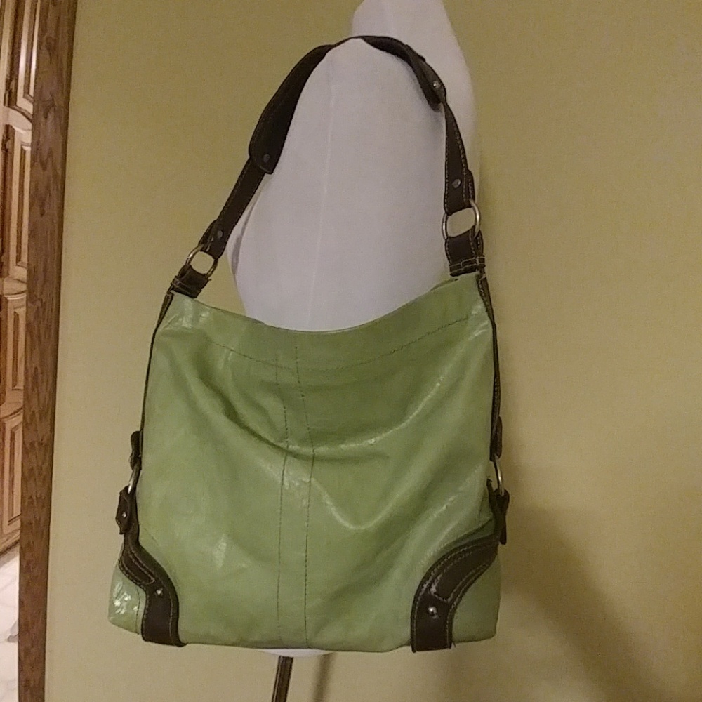 Bueno handbag